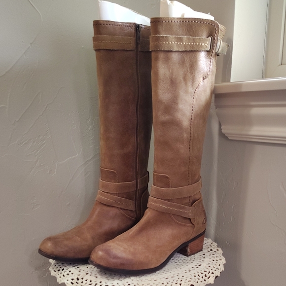 UGG Australia Darcie Tall Distressed Leather Riding Boots Buckle Women US 10 - Picture 1 of 17